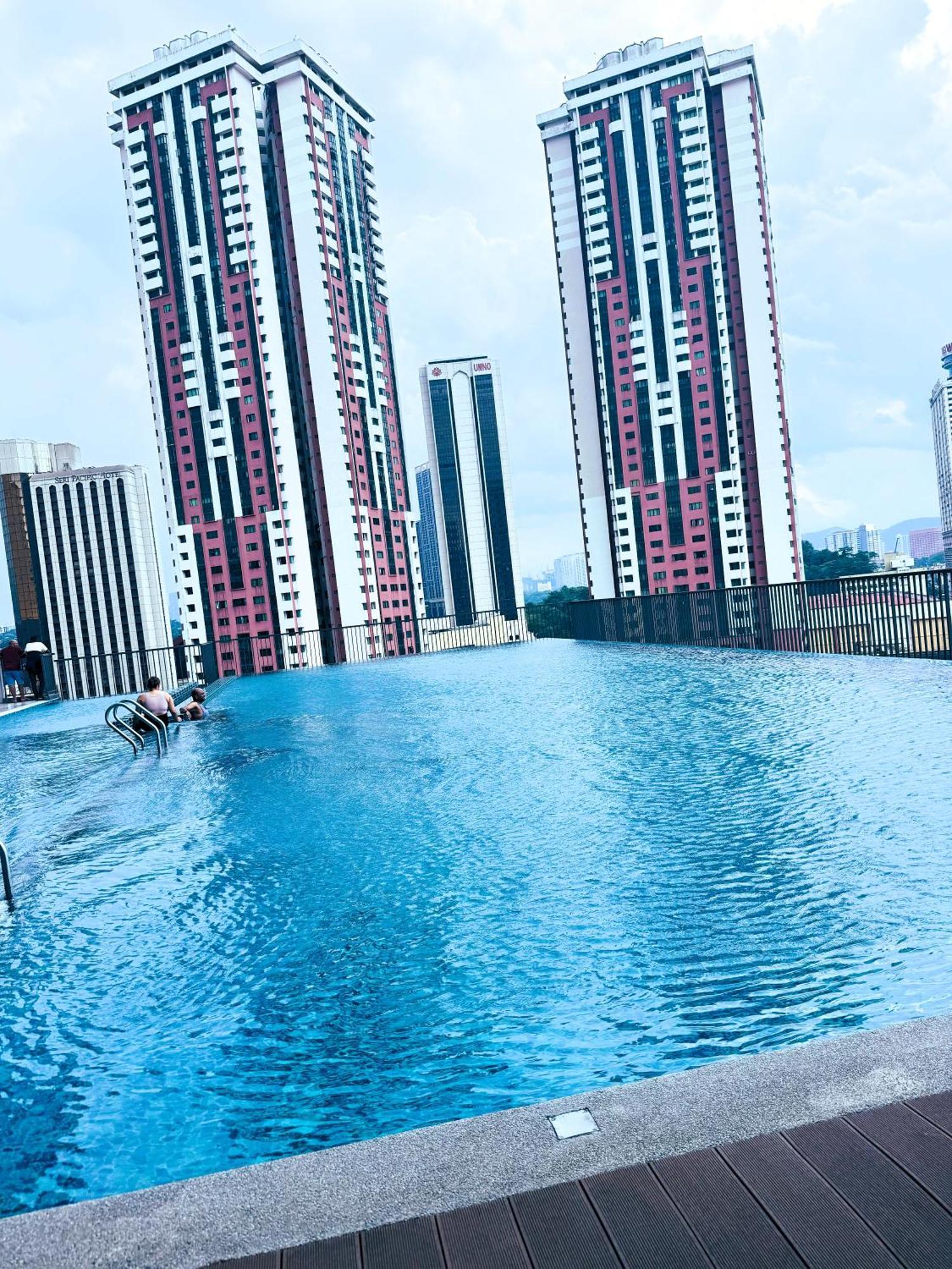 Chambers Klcc View Pangsapuri *